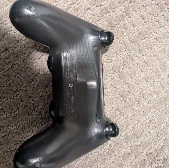 PlayStation 4 controller for parts - Picture 2 of 2